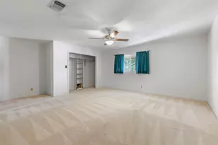 105 Hale St, Fredericksburg, TX 78624 - Photo 17