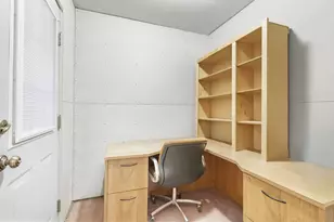 105 Hale St, Fredericksburg, TX 78624 - Photo 25