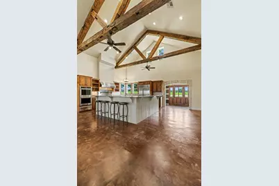 810 Clear Creek Rd, Fredericksburg, TX 78624 - Photo 17