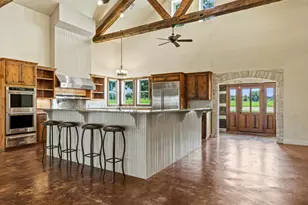 810 Clear Creek Rd, Fredericksburg, TX 78624 - Photo 17