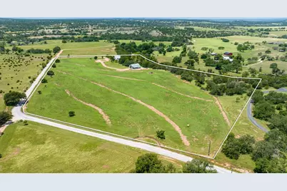 810 Clear Creek Rd, Fredericksburg, TX 78624 - Photo 1