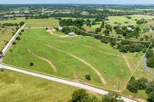 810 Clear Creek Rd, Fredericksburg, TX 78624 - Photo 1