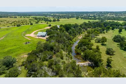 810 Clear Creek Rd, Fredericksburg, TX 78624 - Photo 3