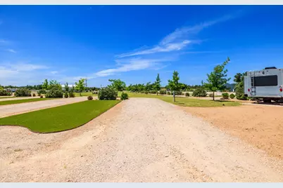 4584 E US Hwy 290, Fredericksburg, TX 78624 - Photo 9