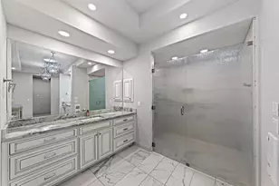 400 Peggy St, Kerrville, TX 78028 - Photo 19