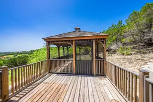 230 Waggoman Dr, Kerrville, TX 78028 - Photo 27