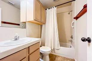 203 S Creek St, Fredericksburg, TX 78624 - Photo 33