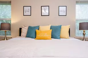 203 S Creek St, Fredericksburg, TX 78624 - Photo 23