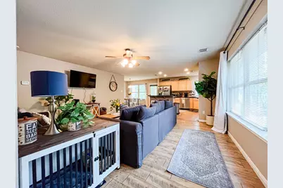 203 S Creek St, Fredericksburg, TX 78624 - Photo 65