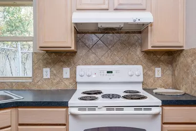 203 S Creek St, Fredericksburg, TX 78624 - Photo 39