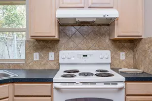 203 S Creek St, Fredericksburg, TX 78624 - Photo 39