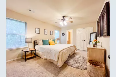 203 S Creek St, Fredericksburg, TX 78624 - Photo 51