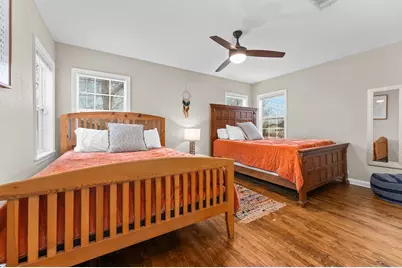 510 S Olive St, Fredericksburg, TX 78624 - Photo 19