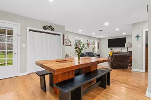 510 S Olive St, Fredericksburg, TX 78624 - Photo 9