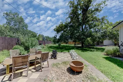 302 Frederick Rd, Fredericksburg, TX 78624 - Photo 43