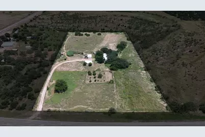 73 Fm 1221, Hext, TX 76848 - Photo 3