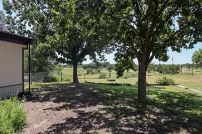 73 Fm 1221, Hext, TX 76848 - Photo 21