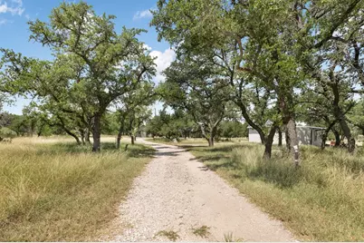 434 Gold-Schaefer Rd, Fredericksburg, TX 78624 - Photo 5
