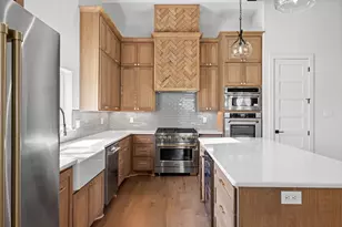 101 Baurenhof Ct, Fredericksburg, TX 78624 - Photo 17