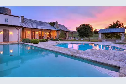 1198 N Walnut Springs Rd, Johnson City, TX 78636 - Photo 3