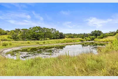 1198 N Walnut Springs Rd, Johnson City, TX 78636 - Photo 15