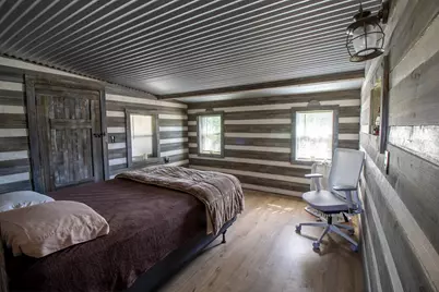 412 Sky Harbor Rd, Mountain Home, TX 78058 - Photo 9