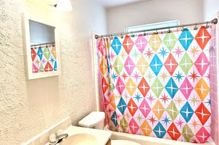 613 N Harper St, Kerrville, TX 78028 - Photo 13