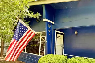 613 N Harper St, Kerrville, TX 78028 - Photo 1