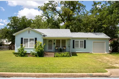 304 S Crockett St, Fredericksburg, TX 78624 - Photo 35