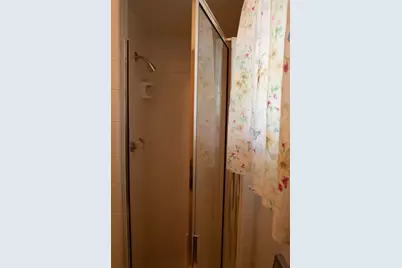 304 S Crockett St, Fredericksburg, TX 78624 - Photo 17