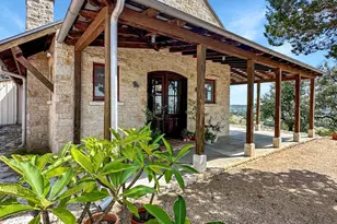 309 Ridgeview Dr, Fredericksburg, TX 78624 - Photo 3