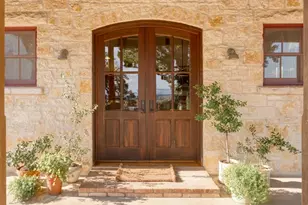 309 Ridgeview Dr, Fredericksburg, TX 78624 - Photo 11