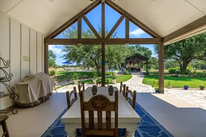 201 Mystic Oaks Trail, Fredericksburg, TX 78624 - Photo 5