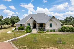 201 Mystic Oaks Trl, Fredericksburg, TX 78624 - Photo 51