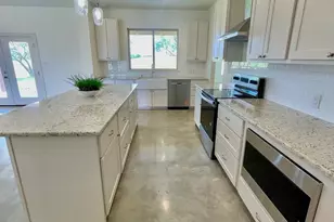 177 Chesterfield, Llano, TX 78639 - Photo 5