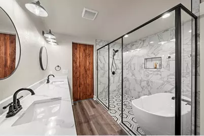 221 Deerwood, Bandera, TX 78003 - Photo 11