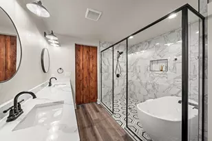 221 Deerwood, Bandera, TX 78003 - Photo 11