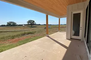 517 Interlaken St, Fredericksburg, TX 78624 - Photo 27