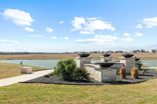 517 Interlaken St, Fredericksburg, TX 78624 - Photo 15