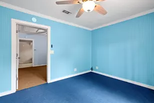 604 N Bowie, Fredericksburg, TX 78624 - Photo 21