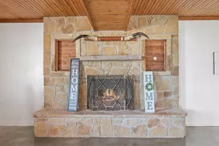 288 E Kroll Rd, Harper, TX 78631 - Photo 7