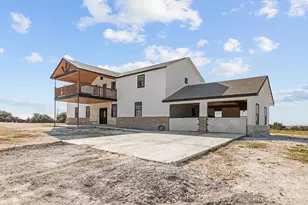 288 E Kroll Rd, Harper, TX 78631 - Photo 33