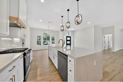 218 Ellebracht Dr, Fredericksburg, TX 78624 - Photo 3