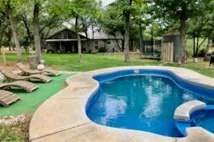 661 Sandy Ln, Fredericksburg, TX 78624 - Photo 9