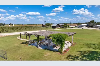 13502 E US Hwy 290, Stonewall, TX 78671 - Photo 13