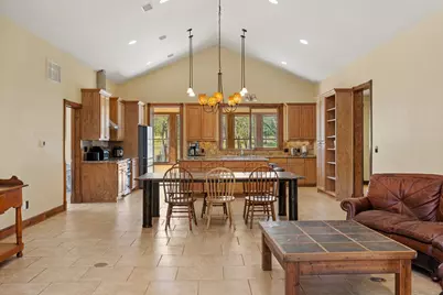 1282 Vintage Oaks Dr, Fredericksburg, TX 78624 - Photo 5