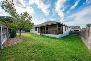 720 Darlington Dr, Fredericksburg, TX 78624 - Photo 19