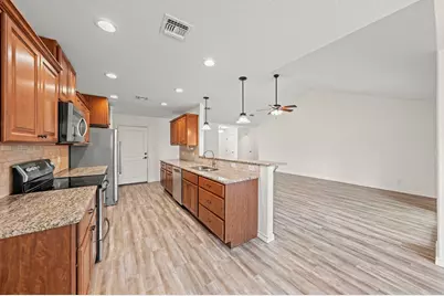 720 Darlington Dr, Fredericksburg, TX 78624 - Photo 7