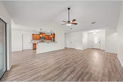 720 Darlington Dr, Fredericksburg, TX 78624 - Photo 5