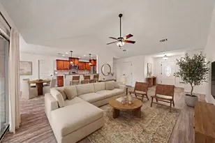 720 Darlington Dr, Fredericksburg, TX 78624 - Photo 5